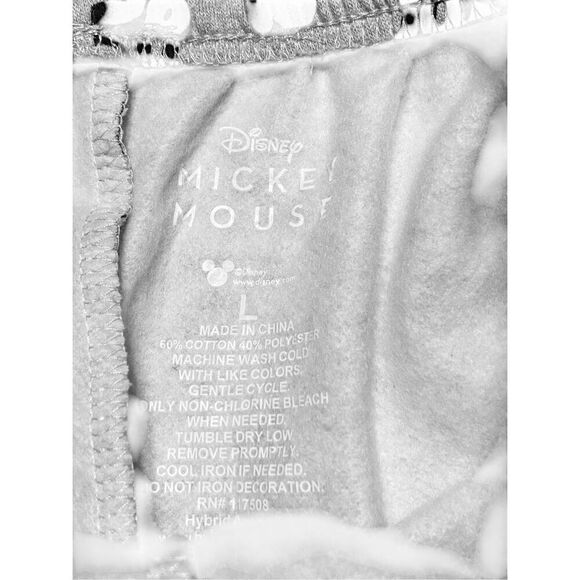 Disney Mickey Mouse Womens Gray Black Fleece Graphic Sweat Shorts Size Large - Picture 3 of 4